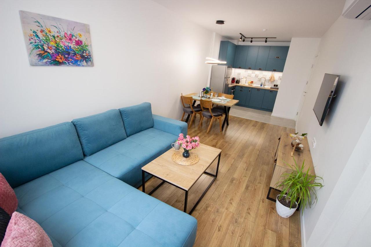 Eliya By Rv Apartments - Free Parking Varna Bagian luar foto